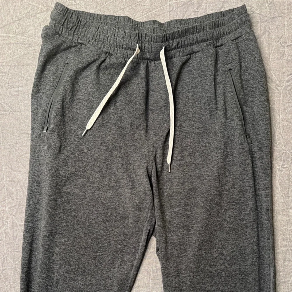 Vuori Joggers Mens XL Ponto Performance Charcoal Heather Stretch Pants V438